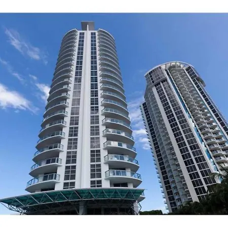 Marenas 2 Bed 907 Apartment
